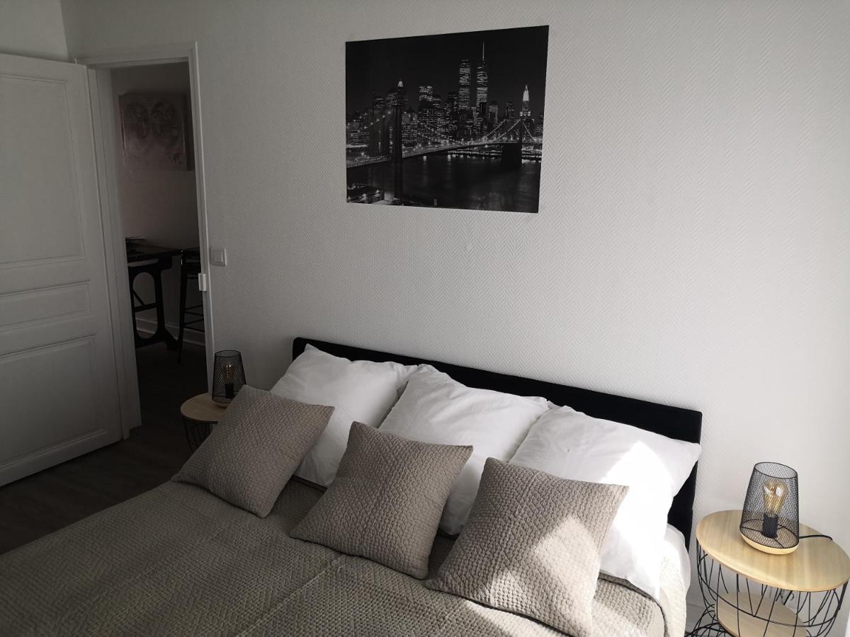 Au Fil De Loire Apartamento Blois Exterior foto